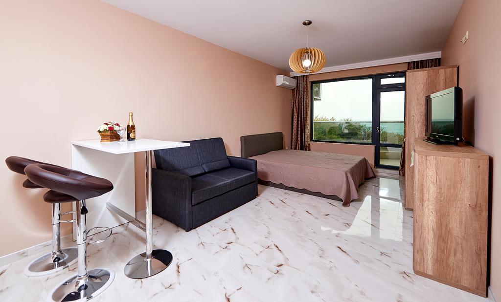 Apartments Magic Pomorie Buitenkant foto